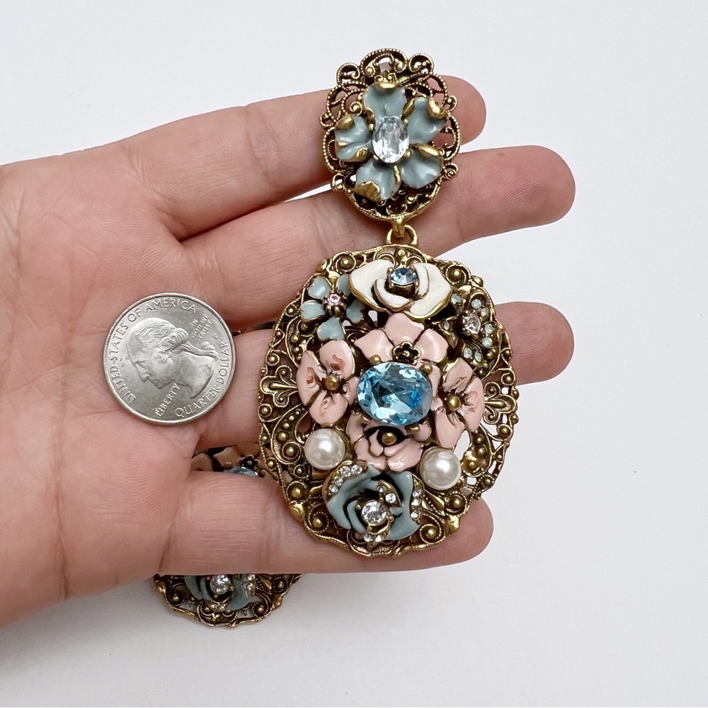 Oscar de la Renta Baroque Goldtone Enamel Floral Crystal Drop Clip On Earrings - Picture 4 of 11